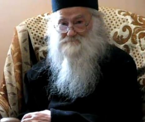 Mii de pelerini sunt la mănăstirea Petru-Vodă pentru a-l pomeni pe Sfântul Moldovei