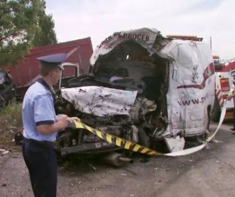 Momentul in care denivelarile de pe Centura Capitalei duc la moartea unui om. Accidentul a fost filmat de o camera de bord