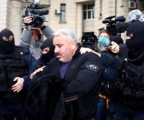 Şapte reţinuți în dosarul în care se fac cercetări pentru eliberarea unor interlopi