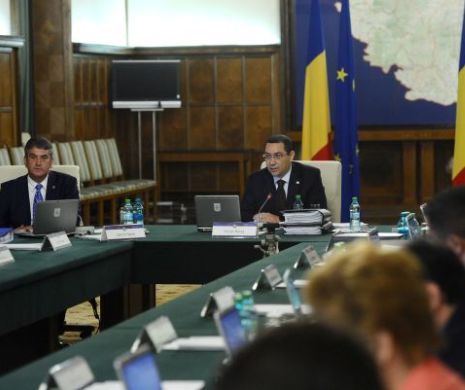 ŞEDINŢĂ DE GUVERN. Executivul ar putea aproba banii necesari pentru plăţii veniturilor de completare disponibilizaţilor de la Poştă