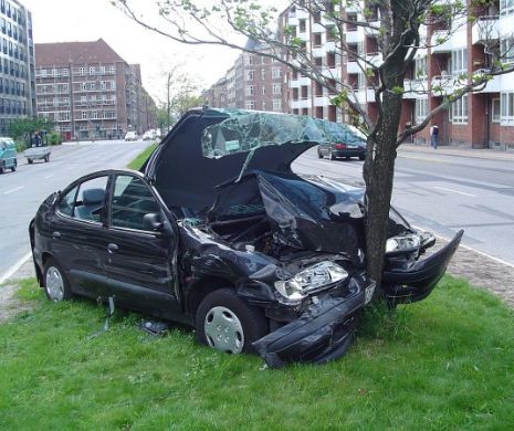 Ce trebuie să ai neapărat în mașină? Se obține gratis și îți poate salva viața în caz de accident