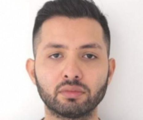 „Cuțitarul din Centrul Vechi”, audiat la Poliția Capitalei. El a declarat că avea arma de la victimă