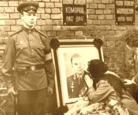 DEMENŢA URSS.  Cum arată RĂMĂŞIŢELE unui cosmonaut RUS, după ce capsula sa s-a IZBIT de pământ | FOTO ŞOCANTE