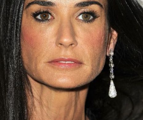 Demi Moore, în stare de şoc. Un tânăr a fost găsit MORT în piscina reşedinţei actriţei