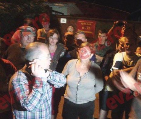 Emil Boc acuzat de clujeni că le depozitează gunoiul sub nas. Criza gunoaielor din Cluj scăpată de sub control