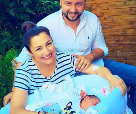 EXCLUSIV. Măruță și-a adus fetele acasă. NOI știm cum arată camera micuței EVA!