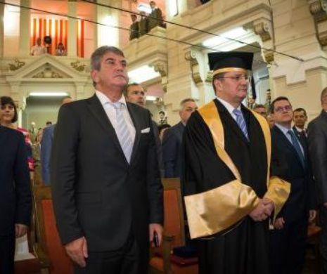 Gabriel Oprea: ”Dacă România este astăzi un stat membru al Uniunii Europene... acest lucru i se datorează și lui George Maior”,