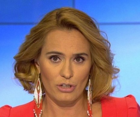 Incendiar. Aşa arată Andreea ESCA în…pantaloni foarte SCURŢI