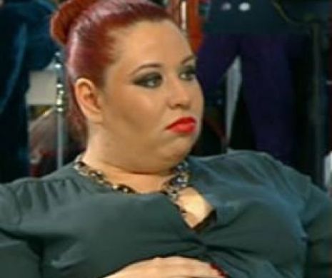 INCREDIBIL! Cum arăta Oana Roman la 17 ani