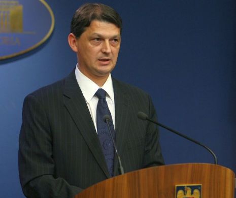 INTERCEPTĂRI DNA. Gabriel Berca a luat mită 50.000 de euro pe când era Ministru de Interne
