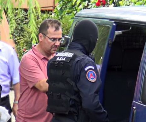 Procurorul Eva și medicul Tesloianu s-au certat pe tablouri