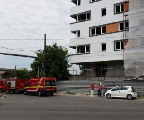 S-a aruncat de la etajul 10