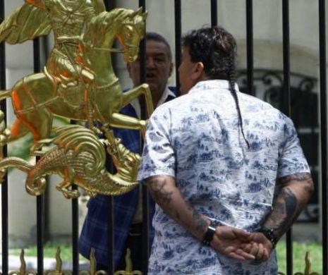 Scandal monstru la poarta palatului lui Becali! Ce-a avut de împărţit milionarul cu temutul "recuperator" Romică Cojoc