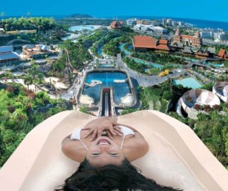 Țeapă cu VACANȚE DE LUX în Tenerife. Cum au fost înșelați zei de români