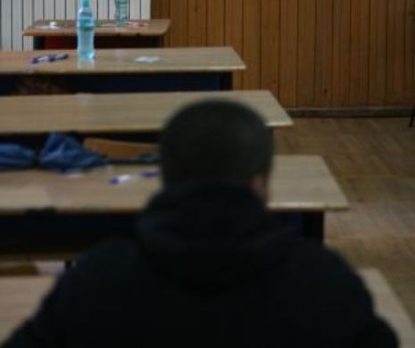 Un elev dezvăluie „Mafia” din spatele fraudei la BAC. Cum se fură Bacalaureatul în fața camerelor de luat vederi