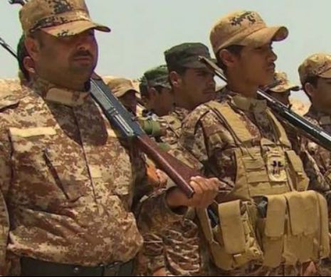 Aripa Al-Qaida din Siria prezintă într-o înregistrare video captura de rebeli antrenaţi de către SUA