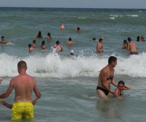Cod roșu pe litoral. Salvamarii cer înființarea Poliției Plajelor