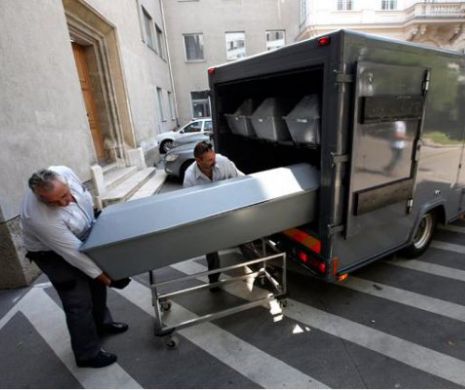 De ce au murit refugiaţii din camionul abandonat în Austria. Concluziile anchetatorilor după 16 autopsii