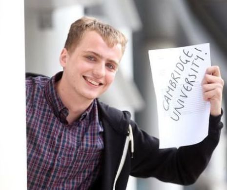 EMOŢIONANT. Un tânăr care a dormit pe stradă a devenit student la Universitatea din Cambridge