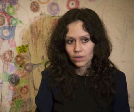 Femeia care a dat în judecată „Fabrica de Troli” a lui Putin a primit despăgubiri de O RUBLĂ