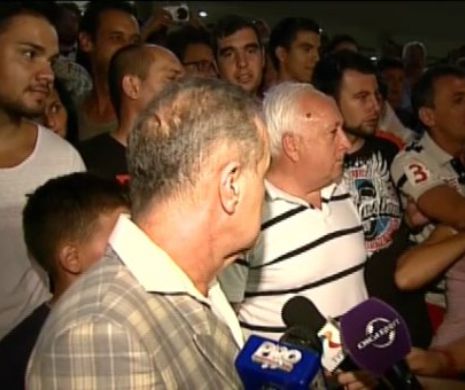 "Ne-ai mințit! Ai mințit lumea!" Scene incredibile cu Gigi Becali în această noapte! A PRIVIT ȘOCAT ce se întâmplă