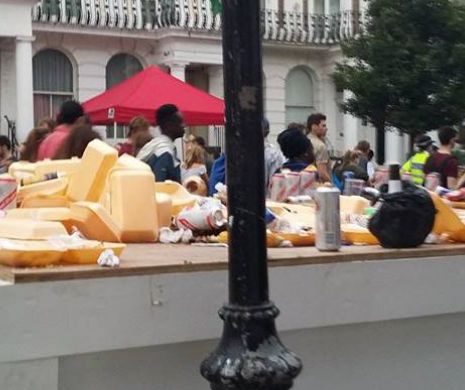 REPORTER EVZ LA LONDRA. Englezii să nu mai râdă de noi! Cum au transformat ei cel mai romantic loc într-o groapă de gunoi