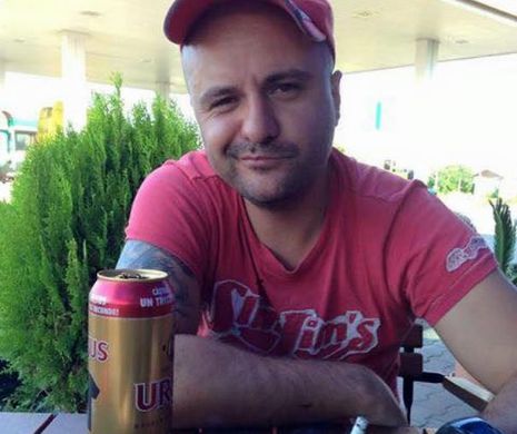 Riscă să fie ARESTAT pentru că a intrat pe PLAJĂ CU MAŞINA şi apoi a ÎNCERCAT să fugă, la volan, cu un poliţist AGĂŢAT de SUV. În NISSAN a fost găsită o STICLĂ de VOTCĂ