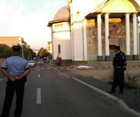 Specialiştii din cadrul Serviciului Român de Informaţii au intervenit pentru ridicarea unui obiect suspect, căzut în Drobeta Turnu Severin | Foto
