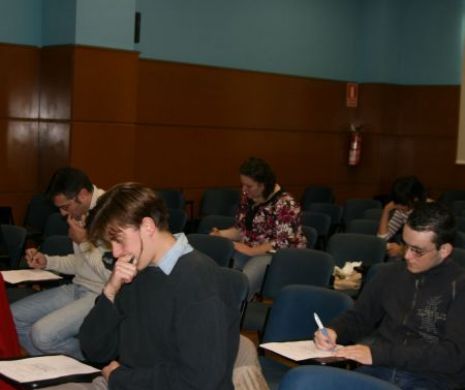 Sute de transferuri ilegale ale elevilor la Suceava. Ministerul Educației sesizează organele de urmărire penală