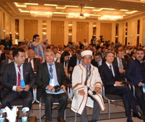 Tătarii din întreaga lume cer eliberarea Crimeei de sub ocupaţia rusească. România are patru reprezentanţi în conducerea mondială a tătarilor