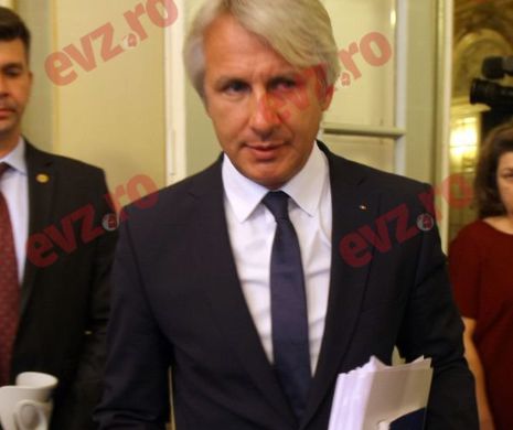 Teodorovici, despre o posibilă remaniere a sa: Sunt, probabil, doar zvonuri