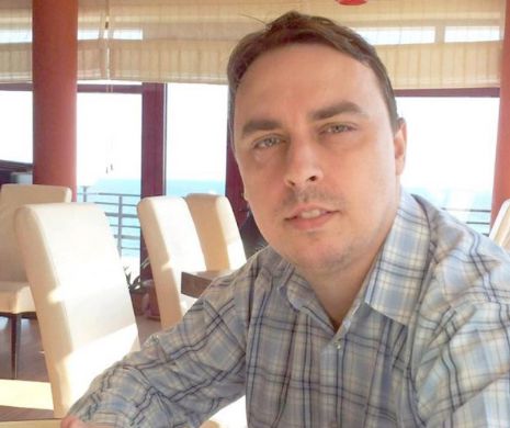 Un medic, un poliţist şi un director, obligaţi de şefi să-şi cenzureze postările de pe Facebook