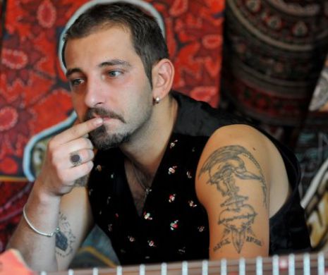 Un pictor român a vândut un tablou în 30 minute de la anunţul pe Facebook