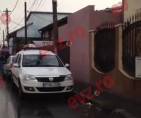 VIDEO ȘOCANT!. „Paranghelie” cu manele lângă casa în care a fost PRIVEGHIUL POLIȚISTULUI EROU