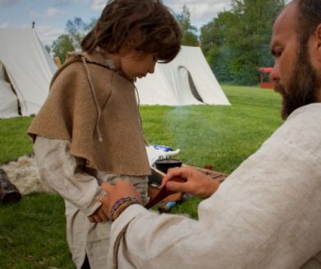 Vikingii cuceresc Cetatea Râșnovului