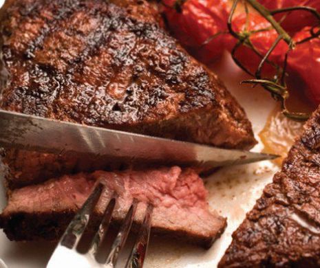 Consumul de carne și de ce nu e bine să renunți la acest obicei alimentar