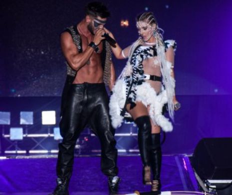 Corina a facut revolutie feminista la Media Music Awards! RĂMÂI FĂRĂ GRAI CÂND VEZI CE A VRUT SĂ PROMOVEZE prin Cel mai controversat show al serii!
