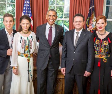 Fostul şef al SRI George Maior,  întâmpinat de Barack Obama la Casa Albă