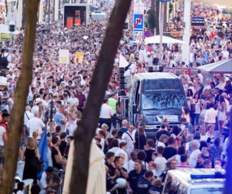 MITING de susținere pentru REFUGIAȚI, la Viena: 20.000 de oameni au ieșit în stradă / FOTO