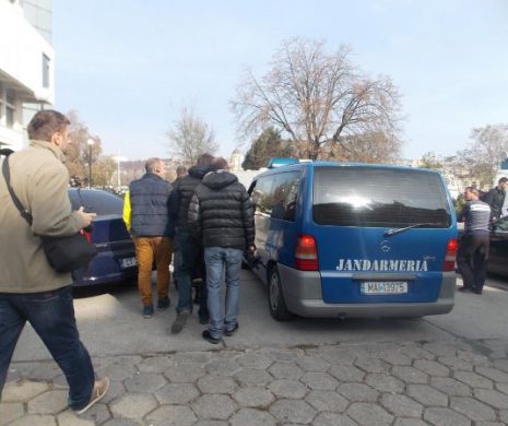 Procurorii DNA Constanţa l-au „dovedit”. Inspector antifraudă trimis în judecată pentru patru infracţiuni de luare de mită