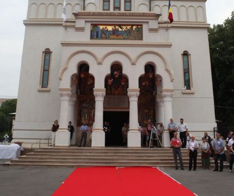 RELIGIE. Chiseaua Maicii Domnului