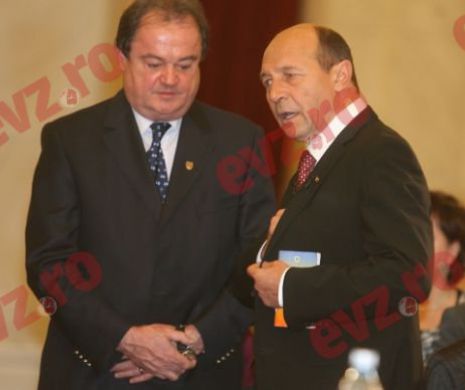 Traian Băsescu şi Vasile Blaga, în weekend politic, pe litoral