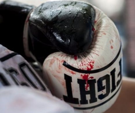 Un alt pugilist A MURIT după ce a primit un KO / VIDEO