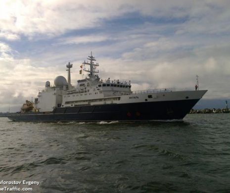 America, SPERIATĂ că submarinele Rusiei pot TĂIA cablurile de Internet transoceanice!
