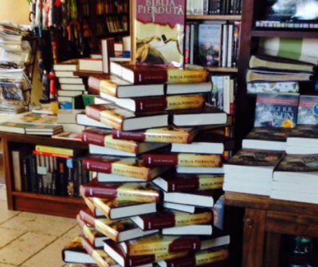 „Biblia pierdută” pleacă în turneu în ţară