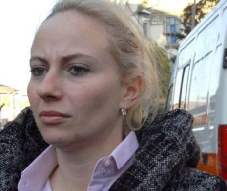 "Blonda de la străzi", dată afară de Primarul Capitalei