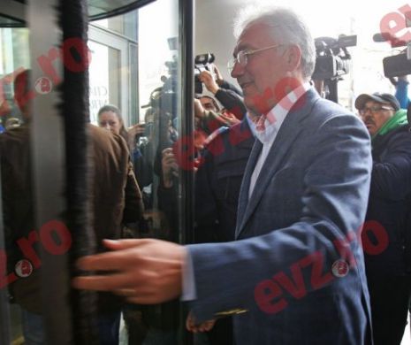 BREAKING NEWS. Ioan Niculae şi Adriean Videanu, la sediul DIICOT