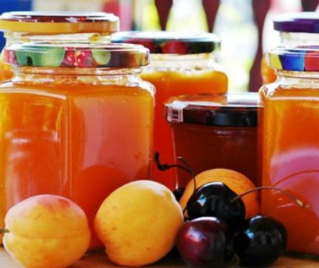 Dulceața de fructe, sursă nocivă de zahăr. Cum poate fi făcută doar cu îndulcitori din surse naturale