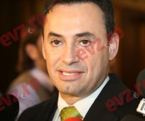 EXCLUSIV PREMIUM. Vremea întrebărilor cu Robert Turcescu. Gheorghe Falcă, primarul Aradului: „Nu văd nici o ruptură în relația dintre familia Falcă și familia Băsescu”