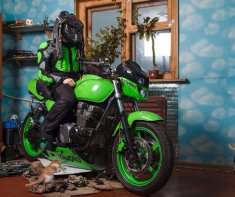 MOTOCICLIȘTII ruși își parchează motoarele în DORMITOR peste iarnă | GALERIE FOTO